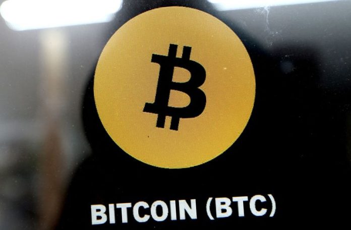 Bitcoin Holds Firm Amidst Global Economic Turbulence